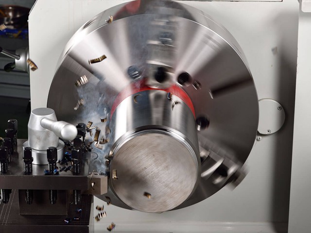 TITAN 系列 重切削精密車床 切削