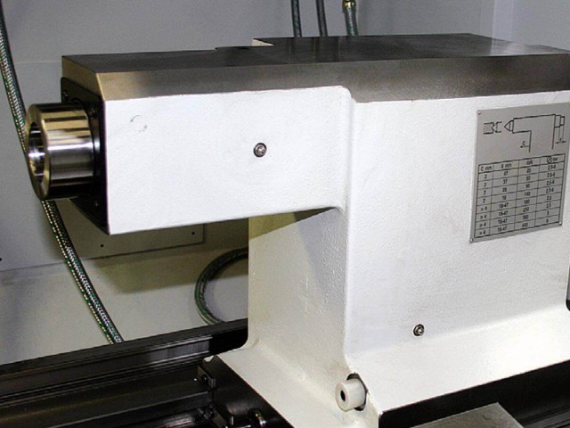 中心鑽刀座 (選購)