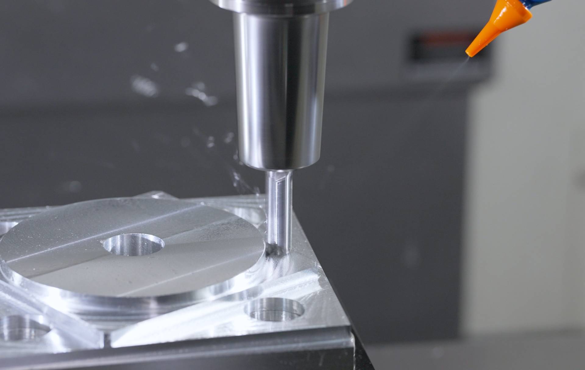 CNC Machining Cutting Metal Component - Vertical Machining Center