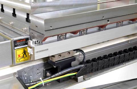 CNC Vertical Machining Center NV100 Ultra Precision Linear Encoder (Opt.)